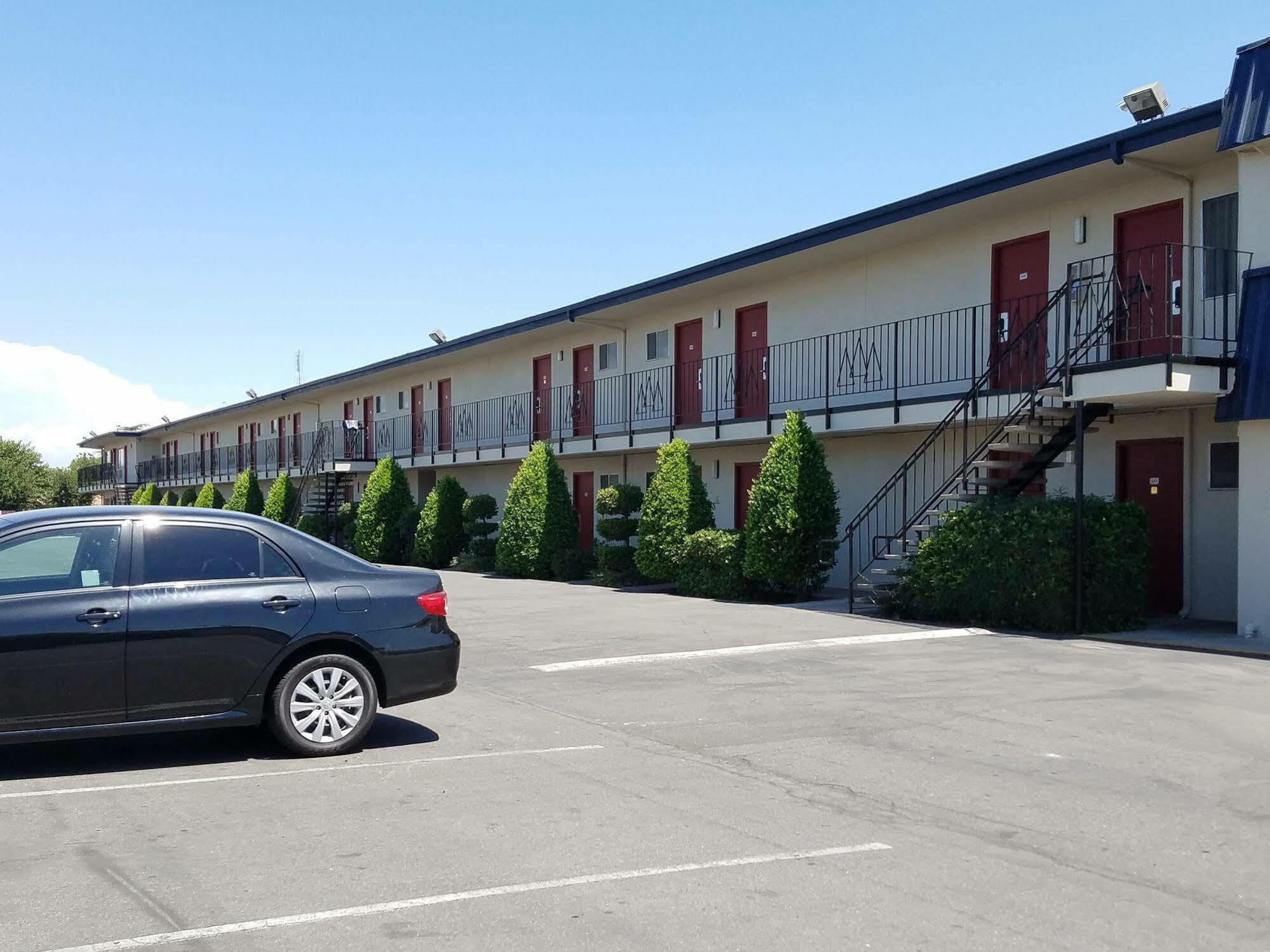 Economy Inn Fresno Exterior foto